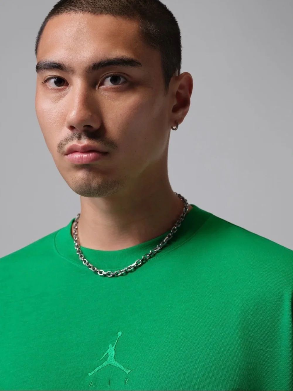 Jordan Flight Essentials Men’s Oversized T-Shirt in Lucky Green SMALL